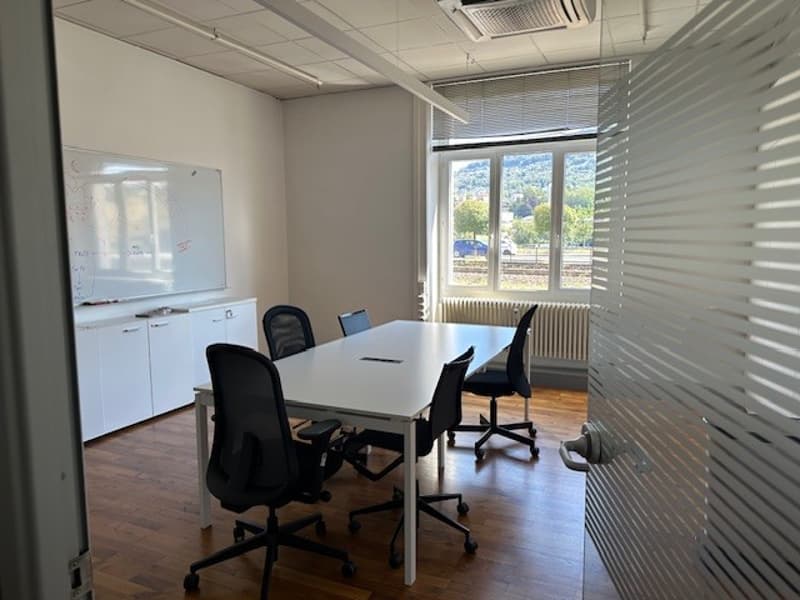 Moderne Büro zur Miete in Balerna – 75 m² zugänglich und gut verbunden (6)