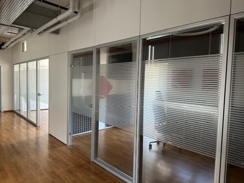 Moderne Büro zur Miete in Balerna – 75 m² zugänglich und gut verbunden (2)