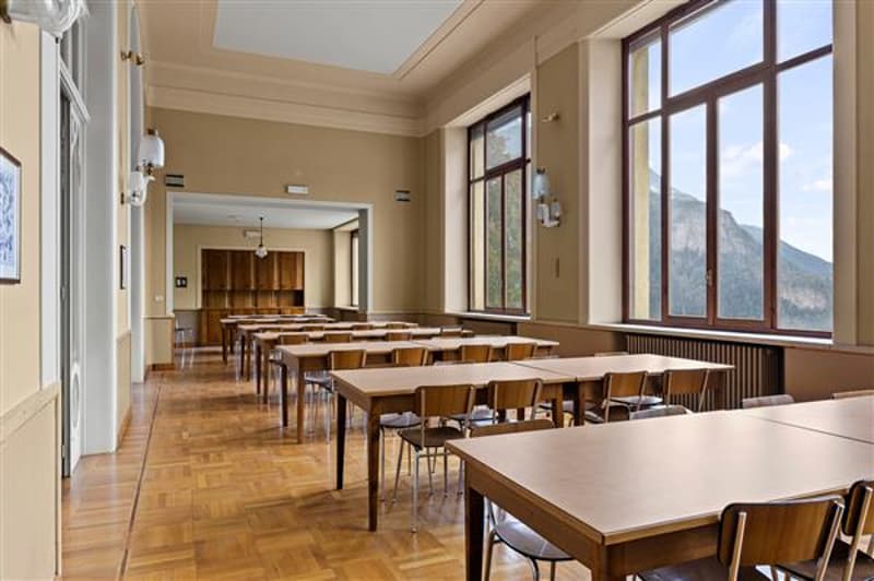 Interno