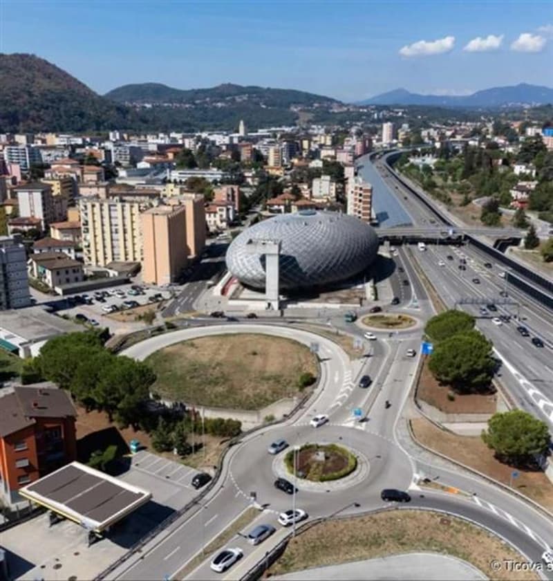 Esterno