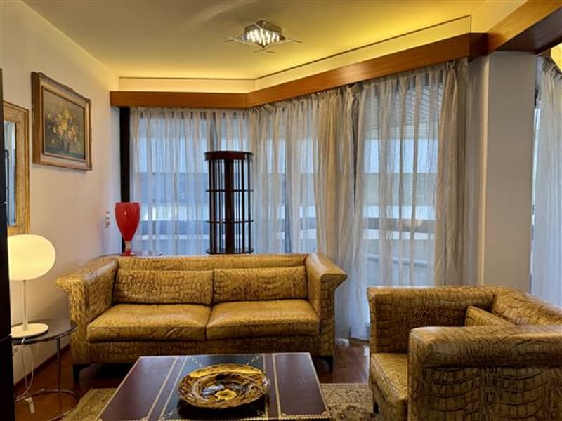 Interno