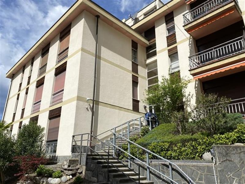 Esterno