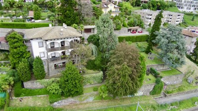 Esterno
