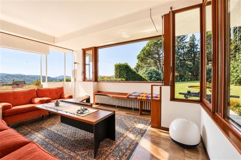 Interno