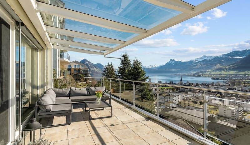 BREATHTAKING VIEW LOOKING FOR NEW CONNOISSEURS – STYLISH RESIDENCE OVER THE LAKE ***** (6)