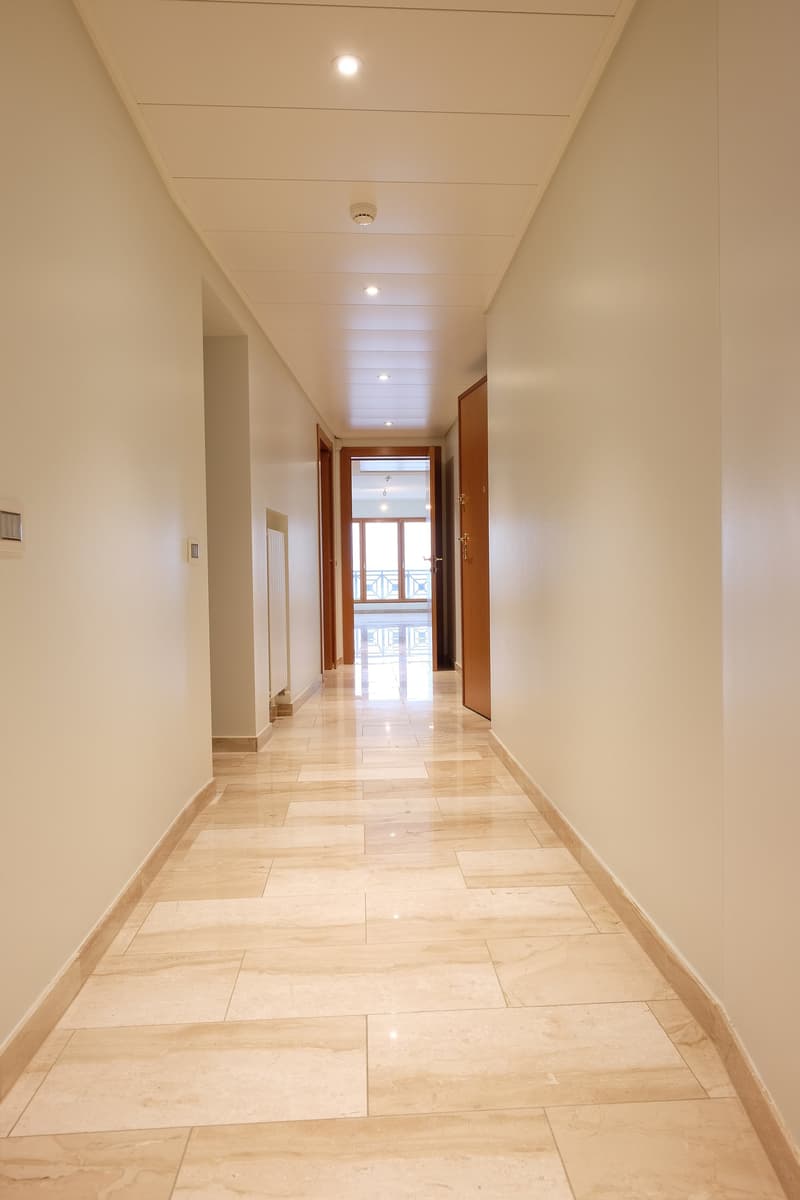 Affittasi appartamento di alto standing, lungolago Lugano al 3° Piano (6)