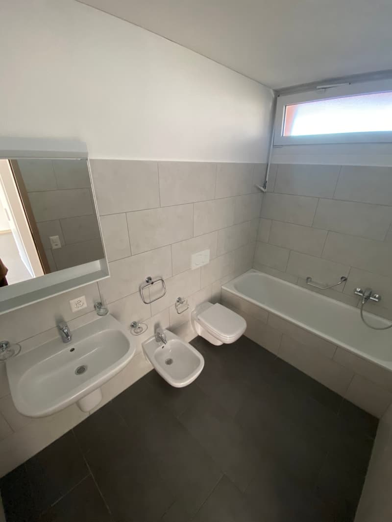 Appartement 2.5 pièces avec balcon à Stabio – disponible immédiatement (6)