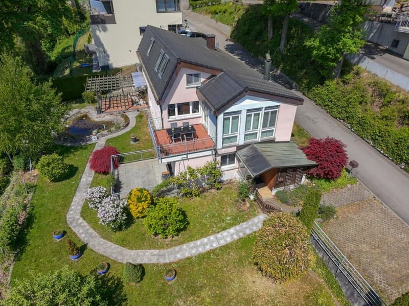 A dreamy residential property: Single-family house with in-law apartment and wonderful garden (3)