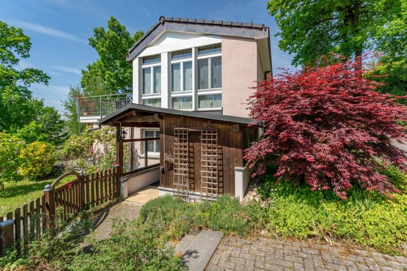 A dreamy residential property: Single-family house with in-law apartment and wonderful garden (15)