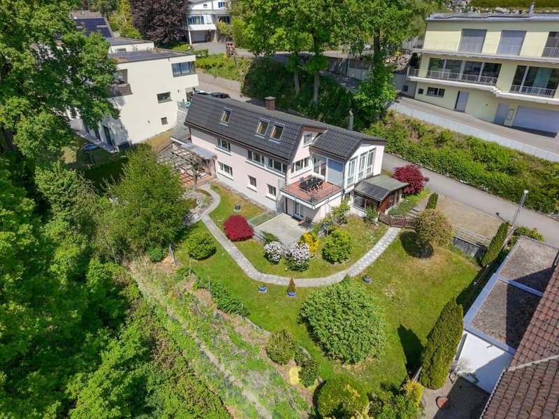 A dreamy residential property: Single-family house with in-law apartment and wonderful garden (6)
