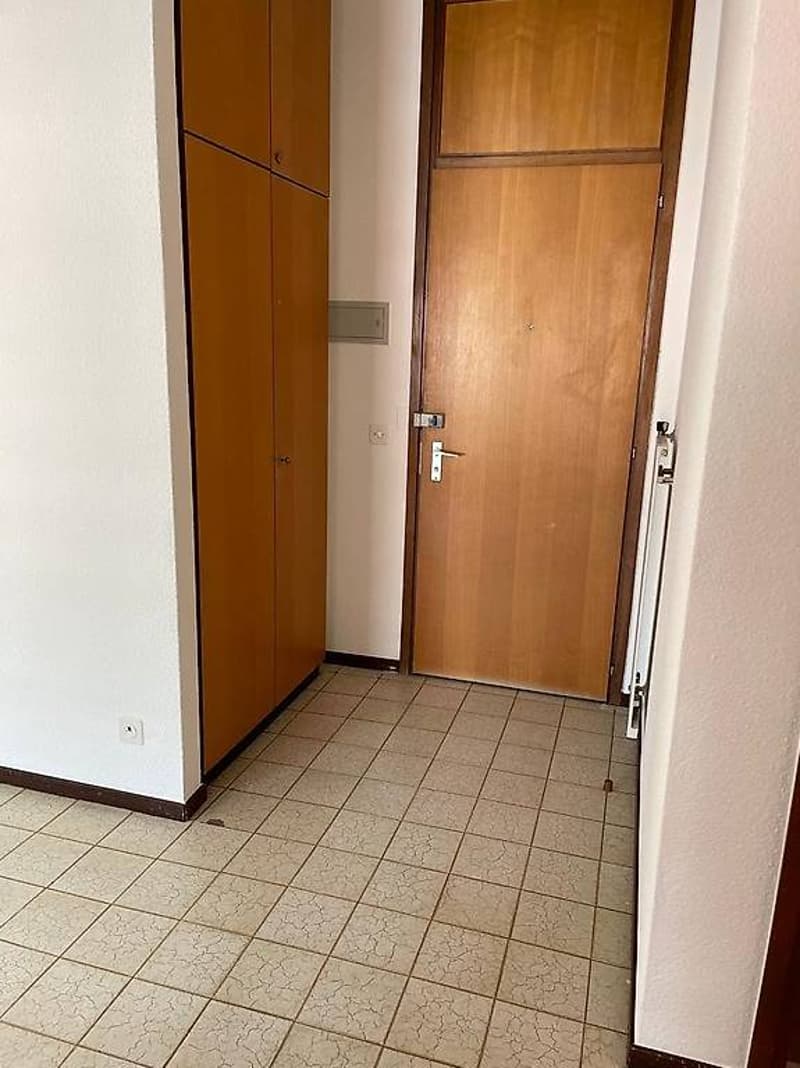 Miete 2.5-Zimmer-Wohnung sehr hell - 5. und letzte Etage (6)