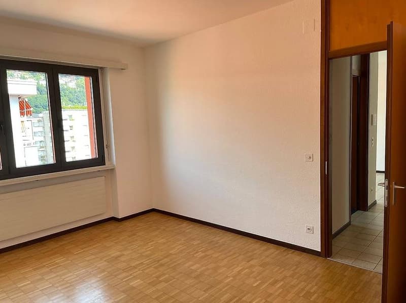 Miete 2.5-Zimmer-Wohnung sehr hell - 5. und letzte Etage (4)