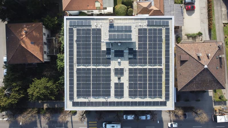 Nouveau bureau de 2,5 pièces avec climatisation au cœur de Chiasso (6)