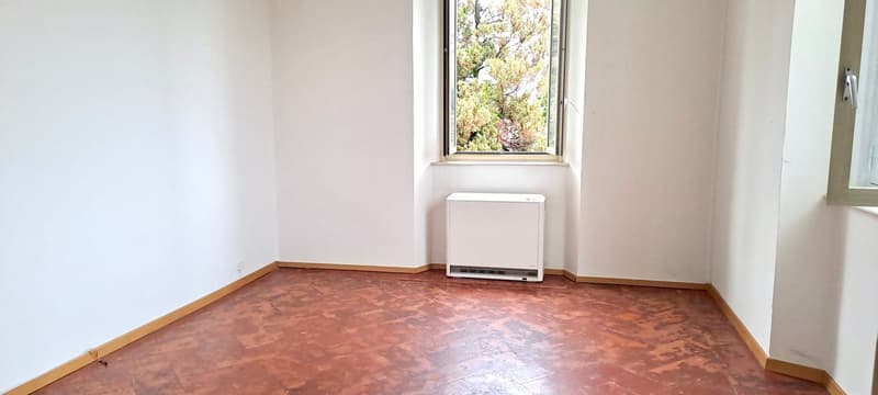 3 1/2 Zimmer Wohnung im Zentrum von Balerna (5)