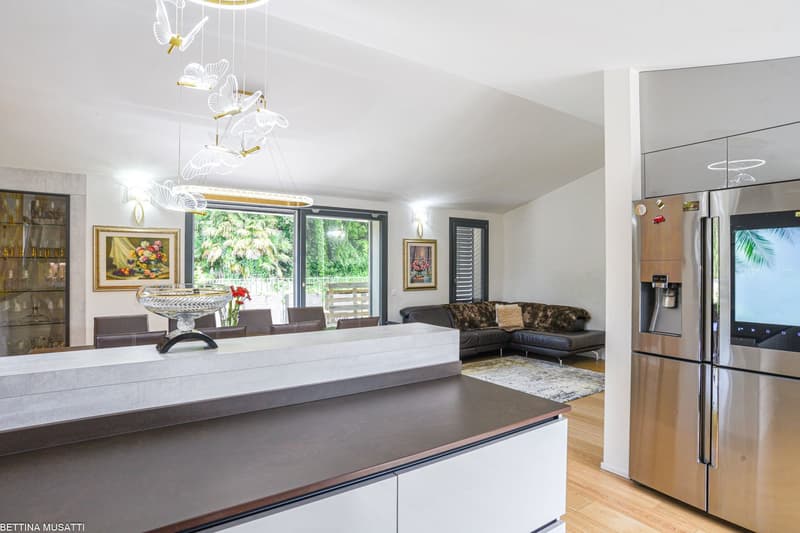 VACALLO – PENTHOUSE EXCLUSIF AVEC TERRASSES PANORAMIQUE ET JACUZZI DANS UN EMPLACEMENT PRESTIGIEUX (5)