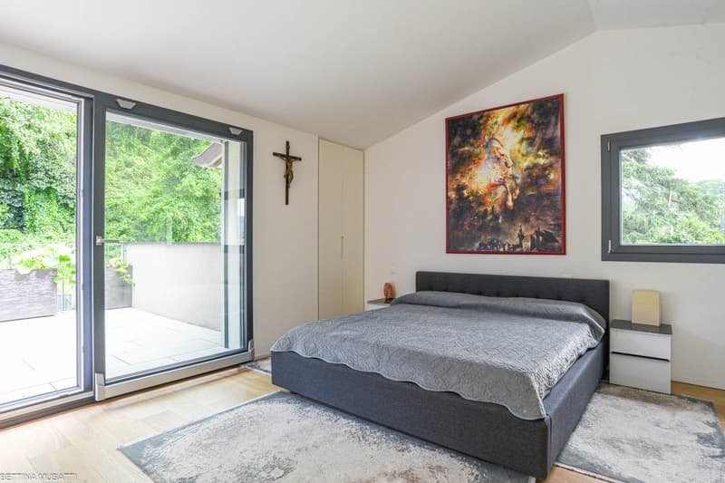 VACALLO – PENTHOUSE EXCLUSIF AVEC TERRASSES PANORAMIQUE ET JACUZZI DANS UN EMPLACEMENT PRESTIGIEUX (10)