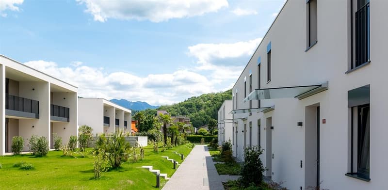 Maison moderne avec piscine à Caslano - disponible immédiatement (14)