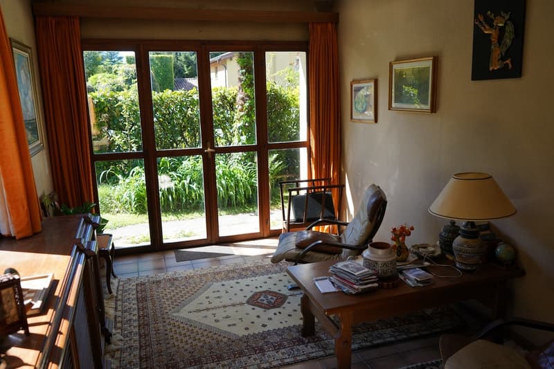 Maison dans un quartier privilégié (13)