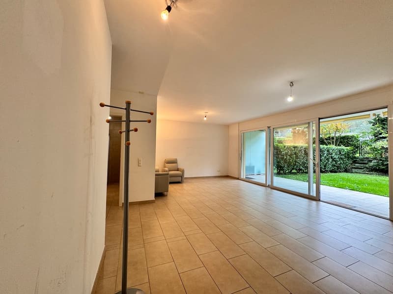 Spazioso 3.5 locali con giardino (4)