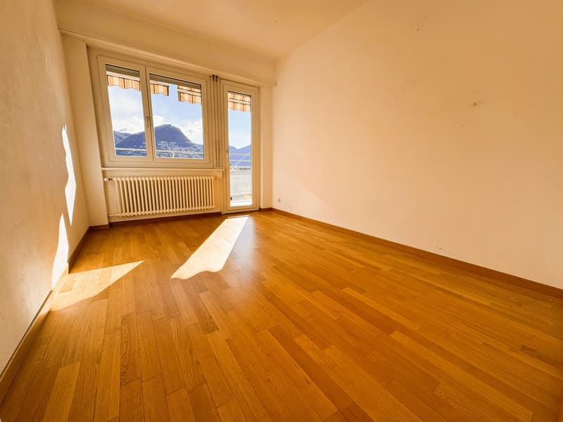 Elegant 4.5 rooms apartment on the top floor with mountain view (8)