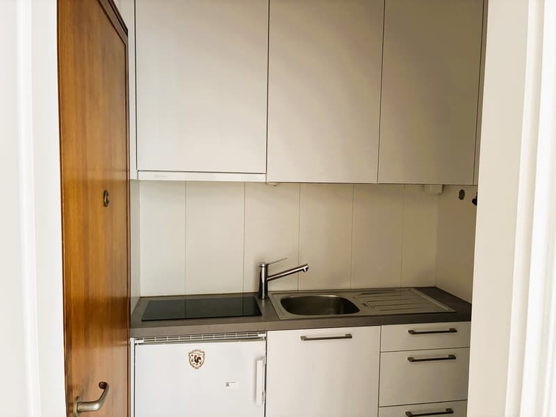 MONOLOCALE A LUGANO-CASSARATE (3)