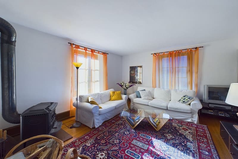 Casa Ticinese storica con vista panoramica e terreno spazioso (2)