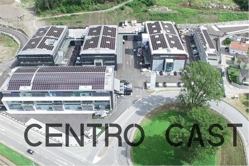 In vendita: Ampio spazio commerciale al centro CAST-CASTIONE (2)