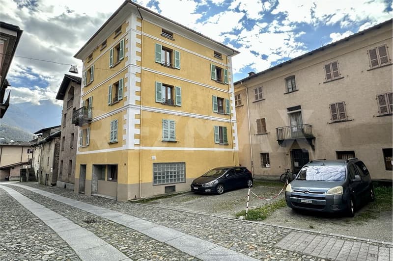 Palazzina con rendita molto interessante in vendita a Malvaglia (2)