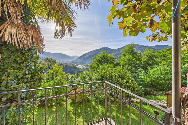 Casa di vacanze nel verde del Malcantone (1)