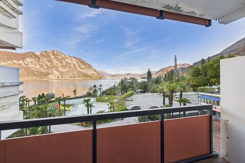 Vacanza tutto lanno, a due passi da Lugano - 2.5 locali con vista lago e terrazza (2)