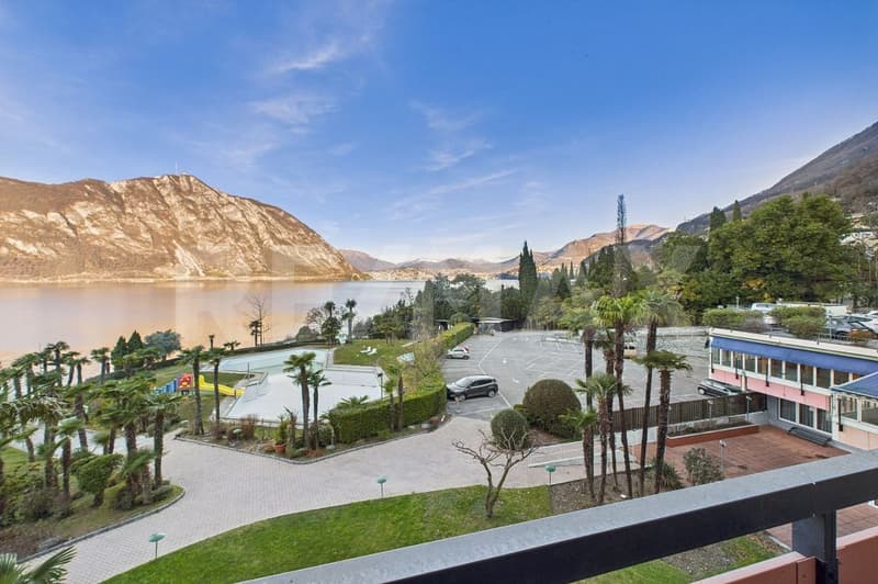 Vacanza tutto lanno, a due passi da Lugano - 2.5 locali con vista lago e terrazza (1)