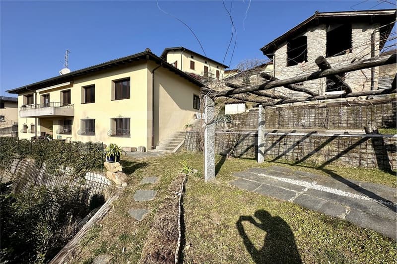 Bellissima casa con rustico e tantissimo verde per gli amanti della tranquillità (1)