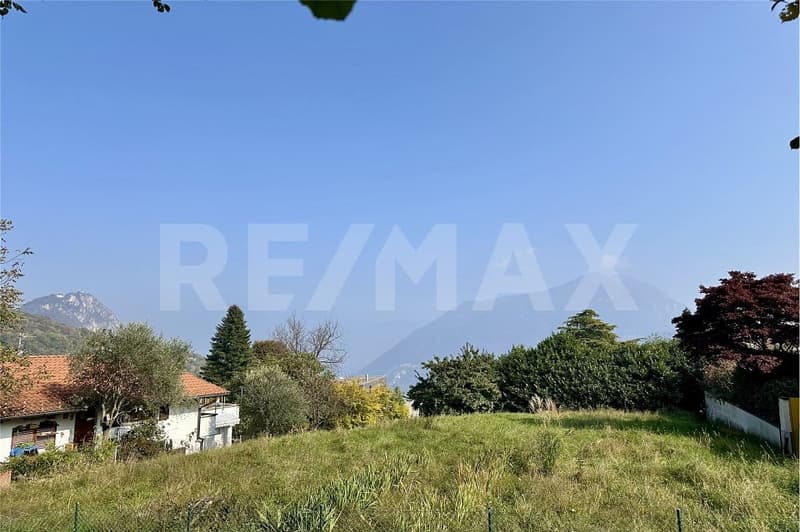 Terreno edificabile con vista e possibilità di seconda residenza  Carona, Lugano (2)