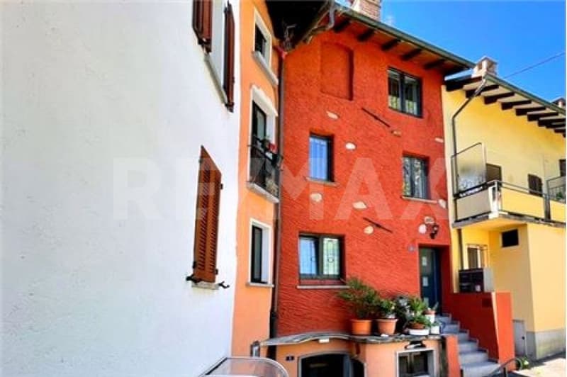 2½ locali a pochi passi dal lago anche come residenza secondaria (1)