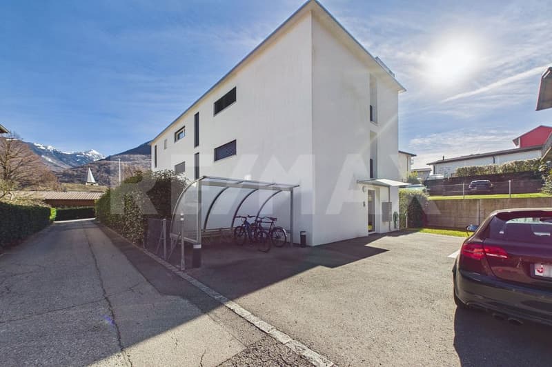 Palazzina moderna di sole tre unità in zona tranquilla (1)