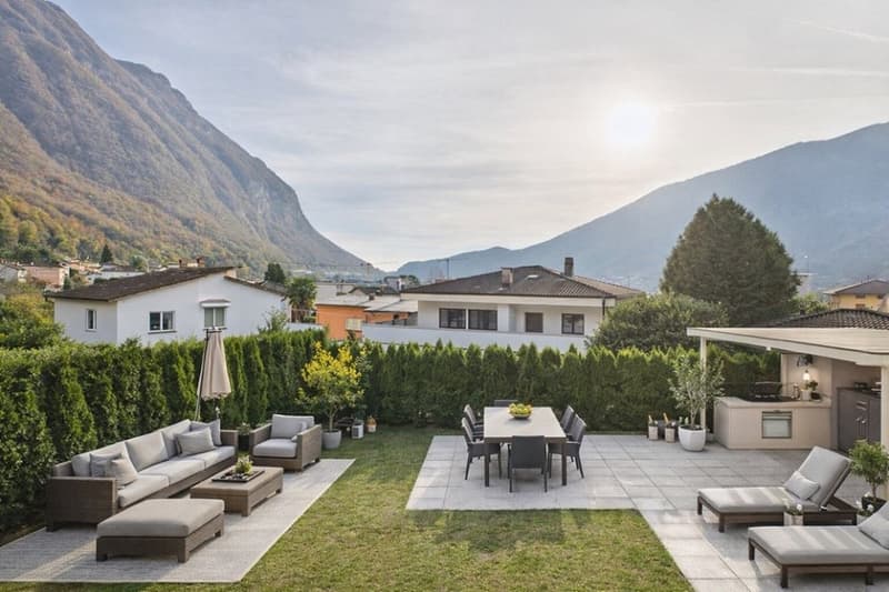 Appartamento 4½ locali al piano terra con giardino privato (2)