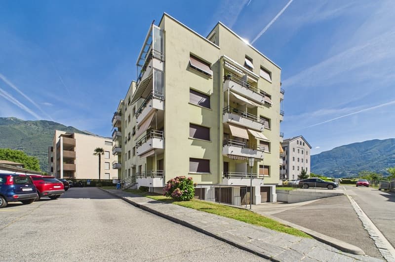 Appartamento di 3 12 locali - completamente ristrutturato (2)