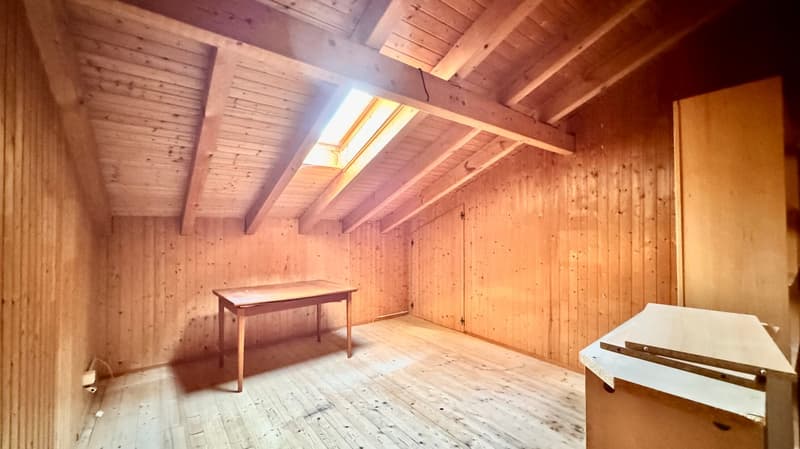 Rif. 2018 TESSINISCHES DOPPELHAUS - GROßES POTENZIAL IN DER GRÜNEN LAGE MIT AUTOBOX (9)