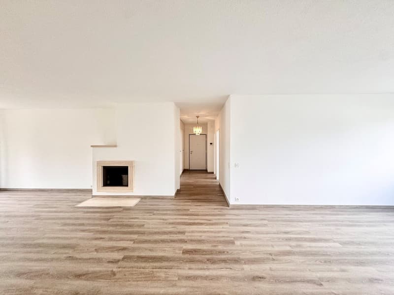 3777 - HELLES DOPPELWINKELWOHNUNG – AUCH ALS ZWEITWOHNSITZ GEEIGNET – COLLINA D'ORO (1)