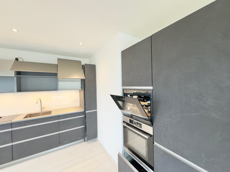 3784 CADEMPINO - MODERNO APPARTAMENTO CON VISTA PANORAMICA (8)