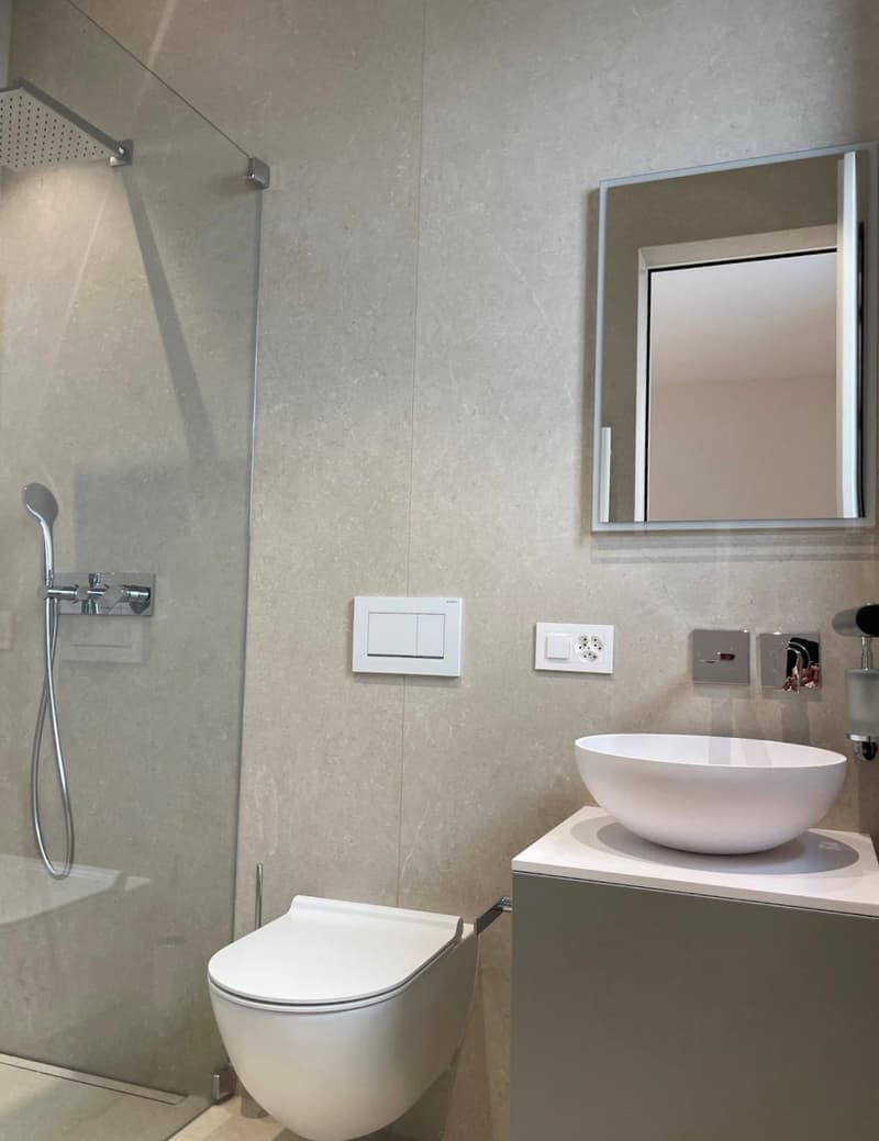 VILLA or DUPLEX APARTMENT CHARMING LAKE VIEW (25)