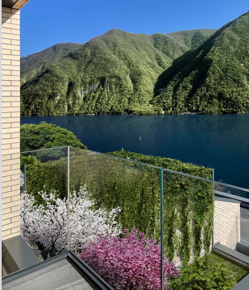 VILLA or DUPLEX APARTMENT CHARMING LAKE VIEW (3)