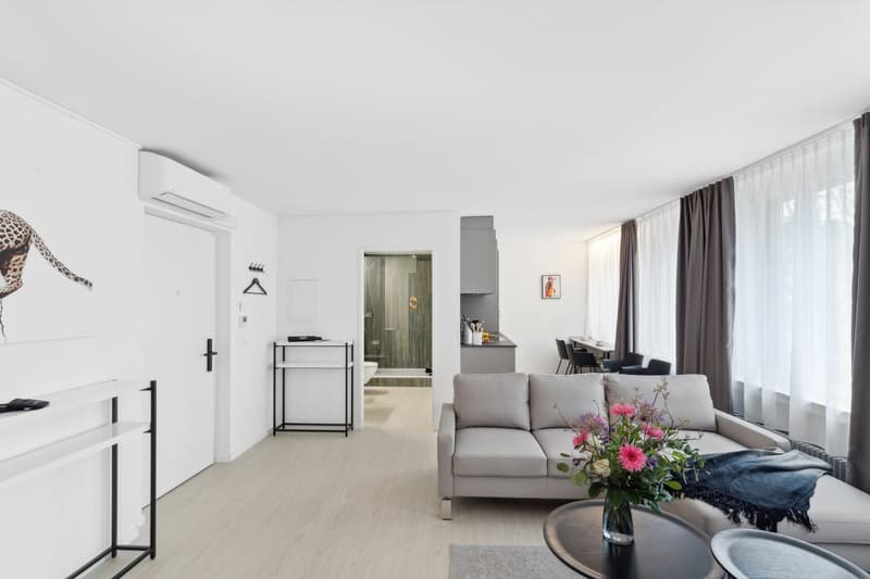 Wohnzimmer / Living Room