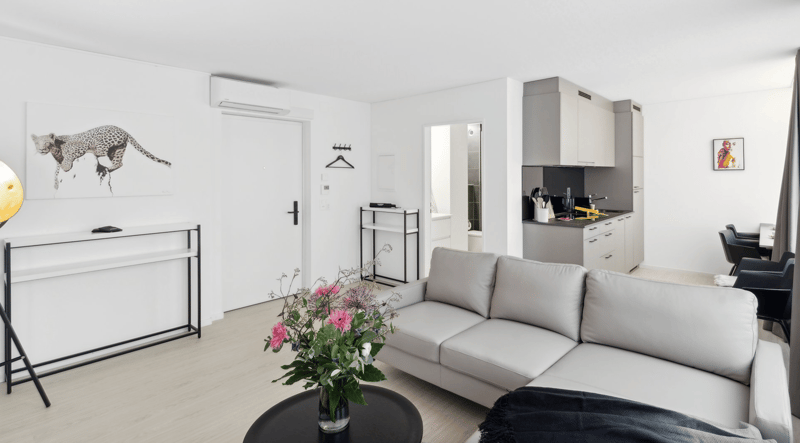 Wohnzimmer / Living Room
