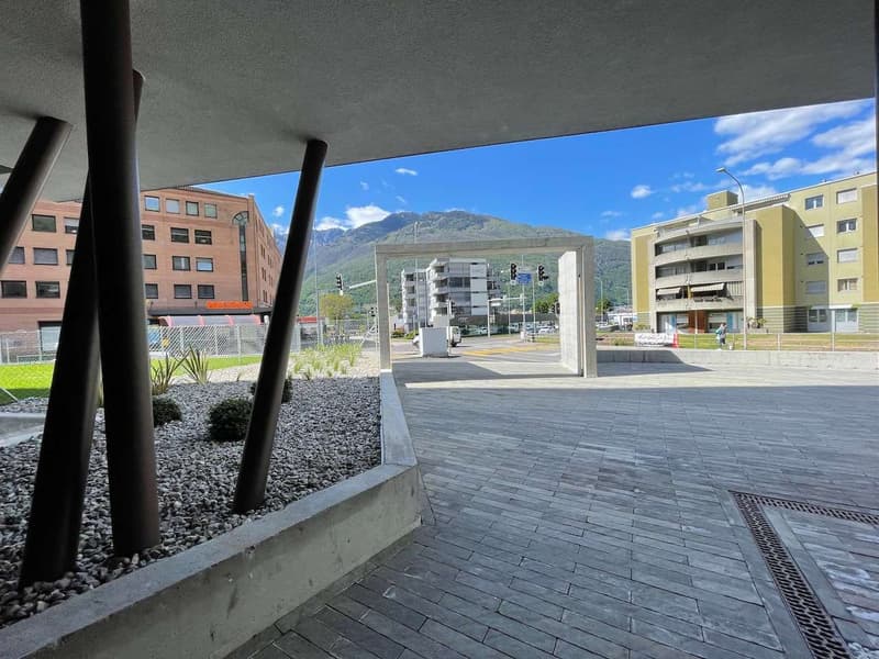 Giubiasco office and commercial space for rent (7)