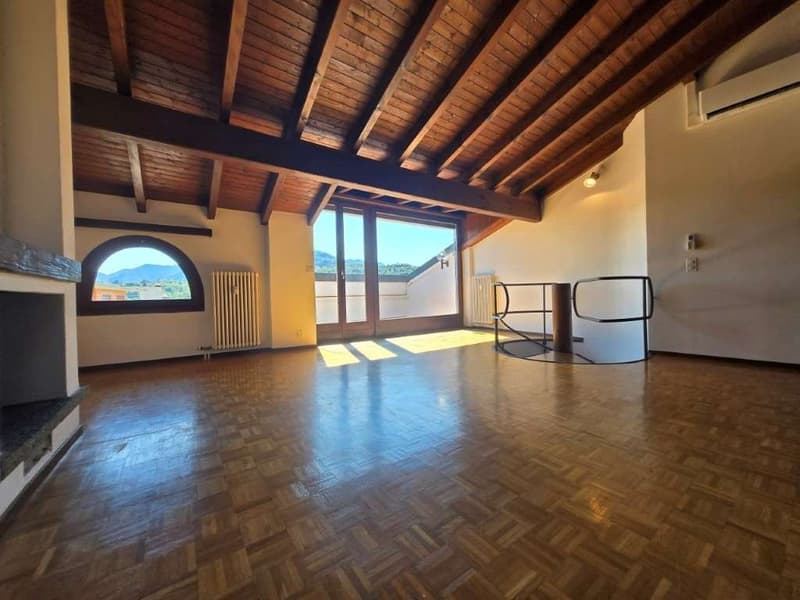 Agno, location duplex 5 pièces avec terrasses (2)