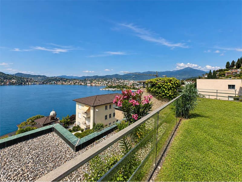 Appartamento vista lago con giardino (13)
