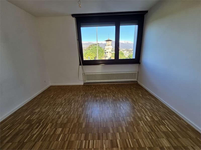 Lugano Paradiso, appartement 2.5 pièces avec vue sur le lac à louer (9)