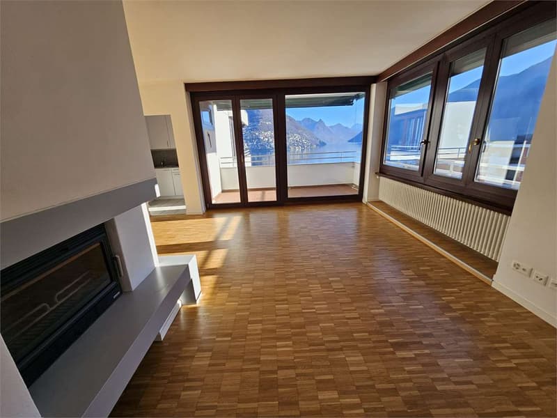 Lugano Paradiso, appartement 2.5 pièces avec vue sur le lac à louer (4)
