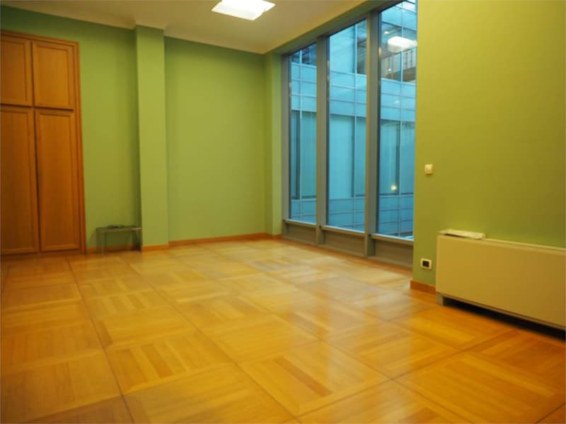 Lugano, ampio appartamento in centro (6)